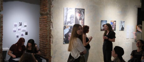 Кураторська екскурсія Катерини Міхаліцини виставкою “Трохи тепла і смутку від Кота “
